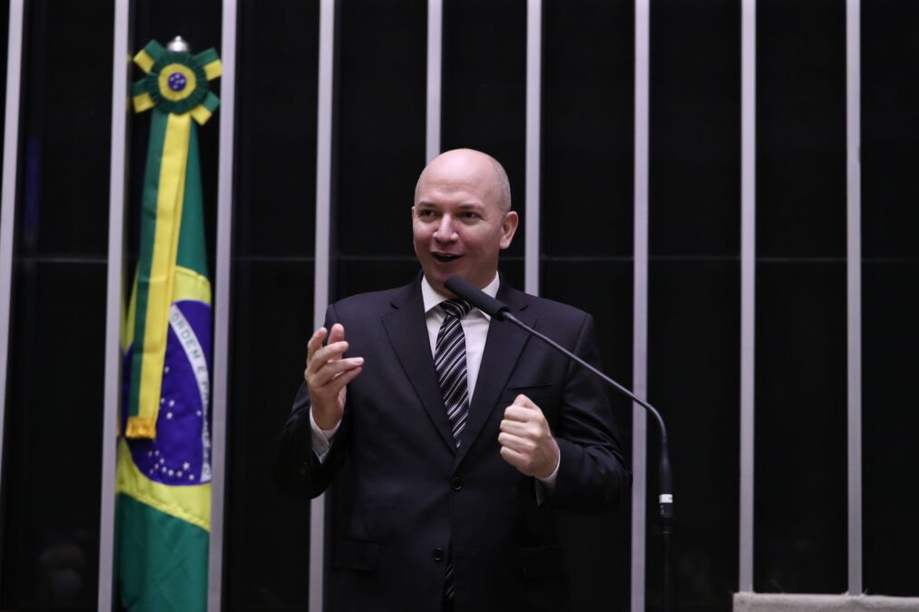 Deputado Gerlen Diniz parabeniza PRF pela maior apreensão de drogas da história da instituição