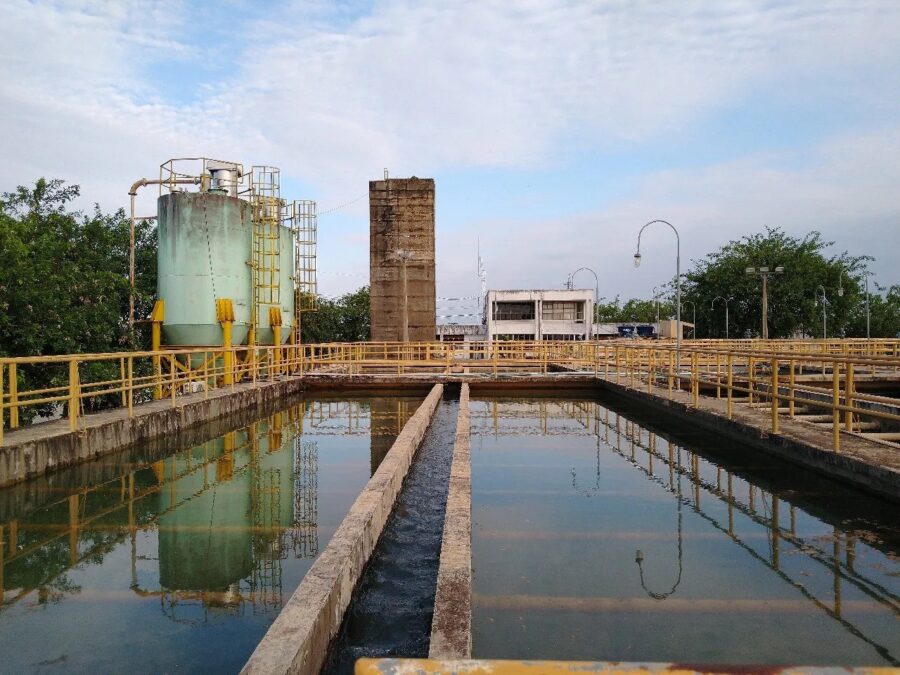 Saneacre em Sena enfrenta problemas na tubulação de captação e suspende o abastecimento de água