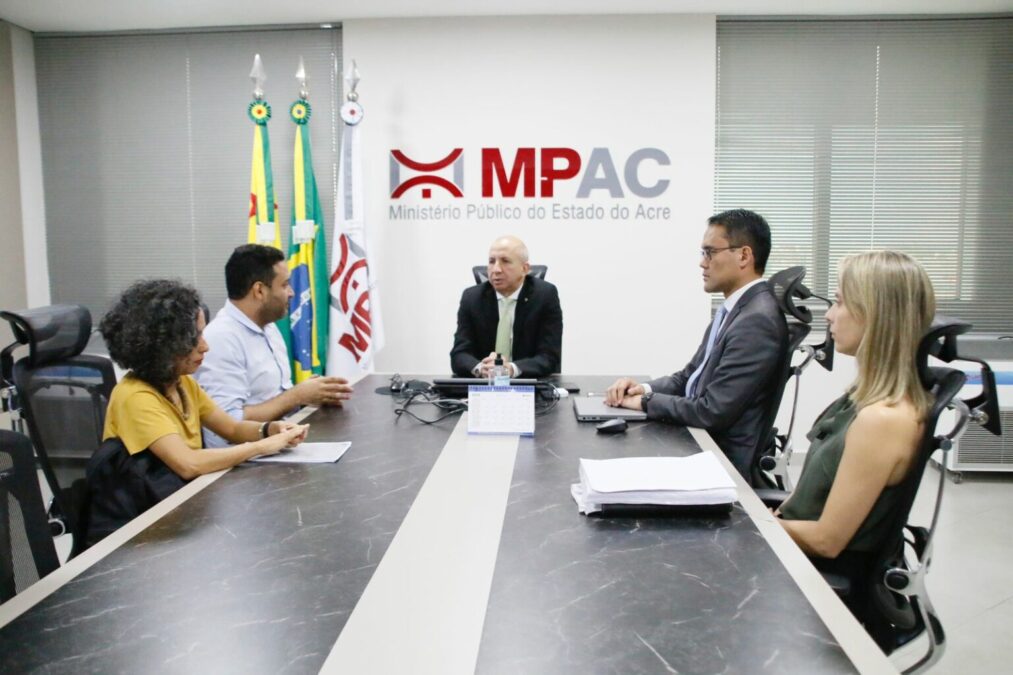 Governo do Acre e Ministério Público reúnem-se para tratar sobre Educação Especial