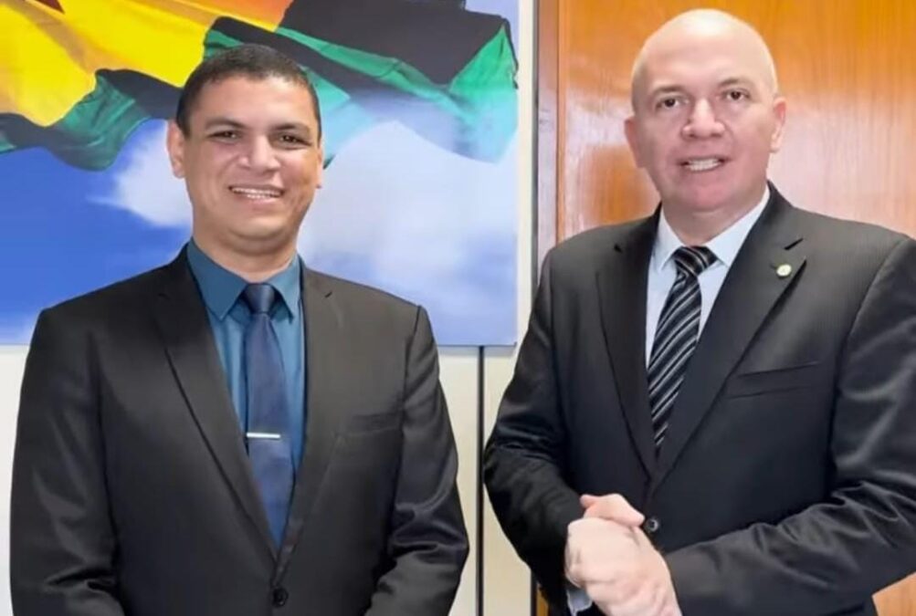 Em Brasília, Gerlen Diniz e Pablo Bregense buscam apoio para implantação do Centro de Referência ao Autismo na Regional Purus