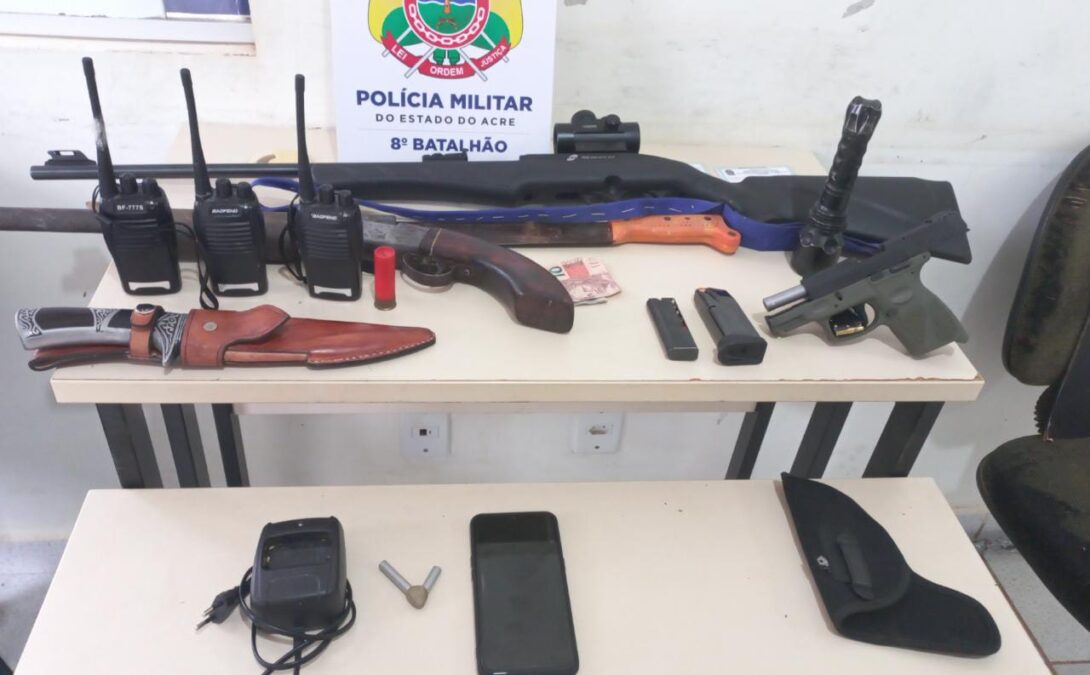 8º BPM realiza prisão em flagrante de quatro pessoas por roubo na BR 364