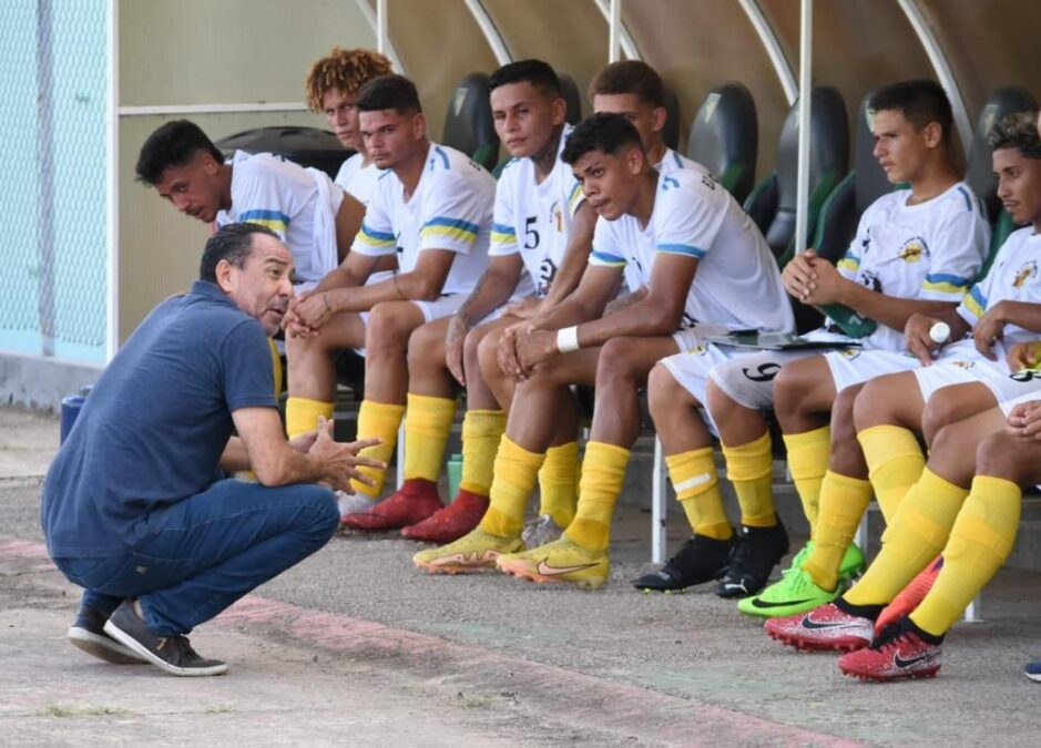 Sena Madureira busca reforços após derrota na estreia e mira título no Campeonato Estadual Sub-20