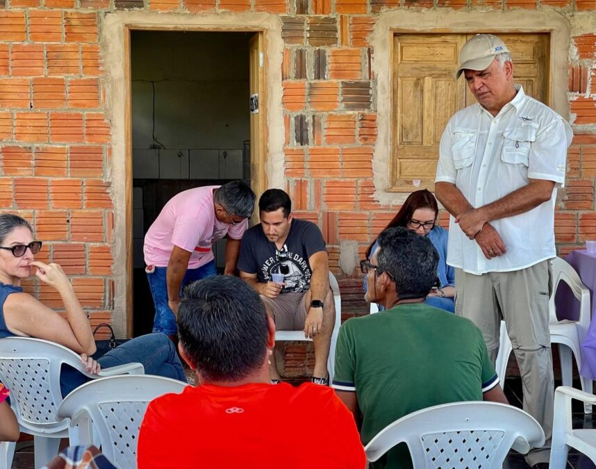 Senador Sérgio Petecão se reúne com produtores rurais no Acre e se compromete a resolver seus problemas urgentes!