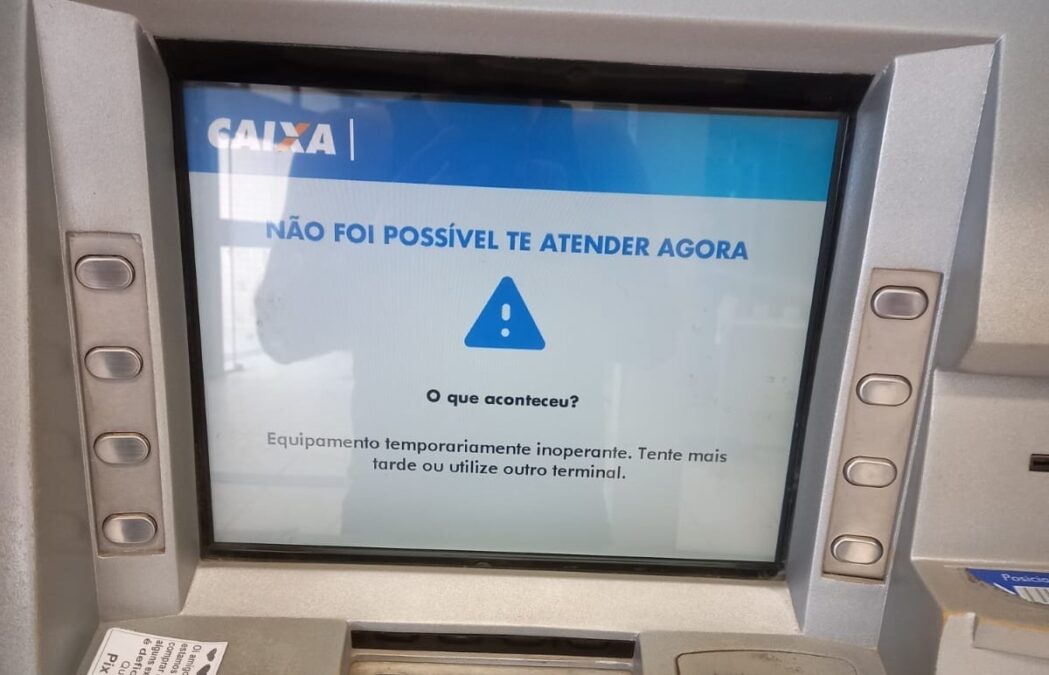 Manhã de Frustração: Caixas eletrônicos da Caixa Econômica Federal em Sena Madureira estão fora de serviço