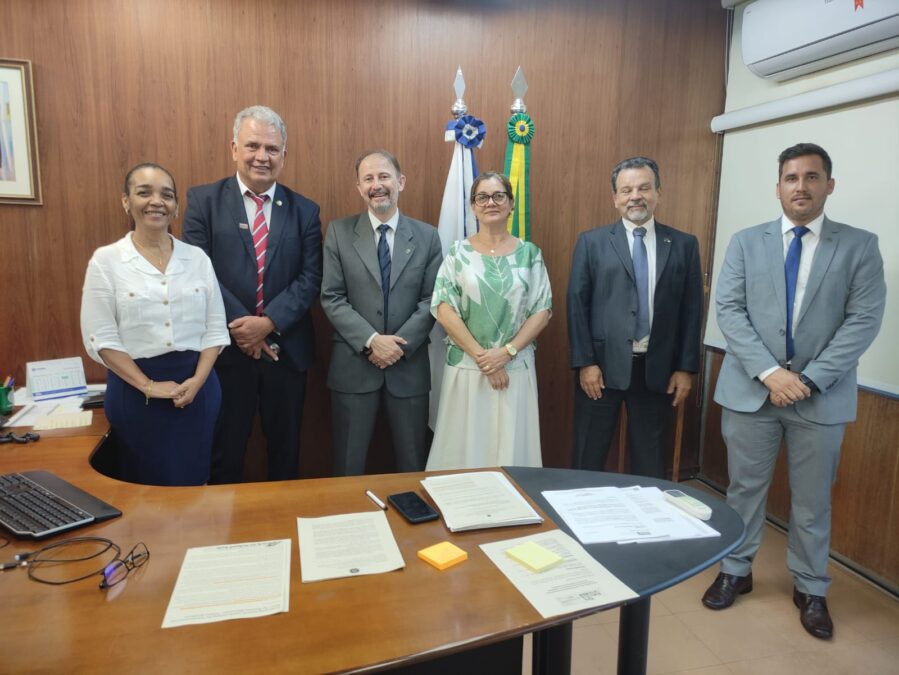 Petecão viabiliza junto à Funasa a liberação de mais R$ 20 milhões em convênios para municípios do Acre