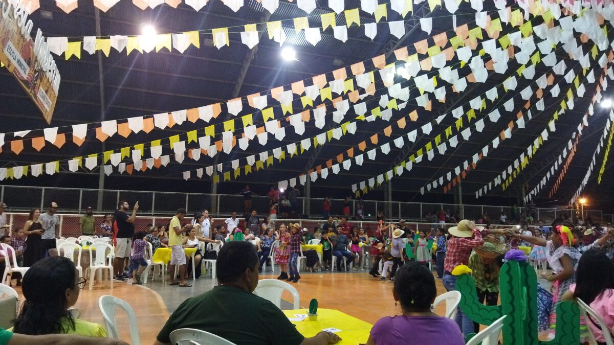 Festa Nordestina na Escola Eliziário Távora encanta público neste sábado