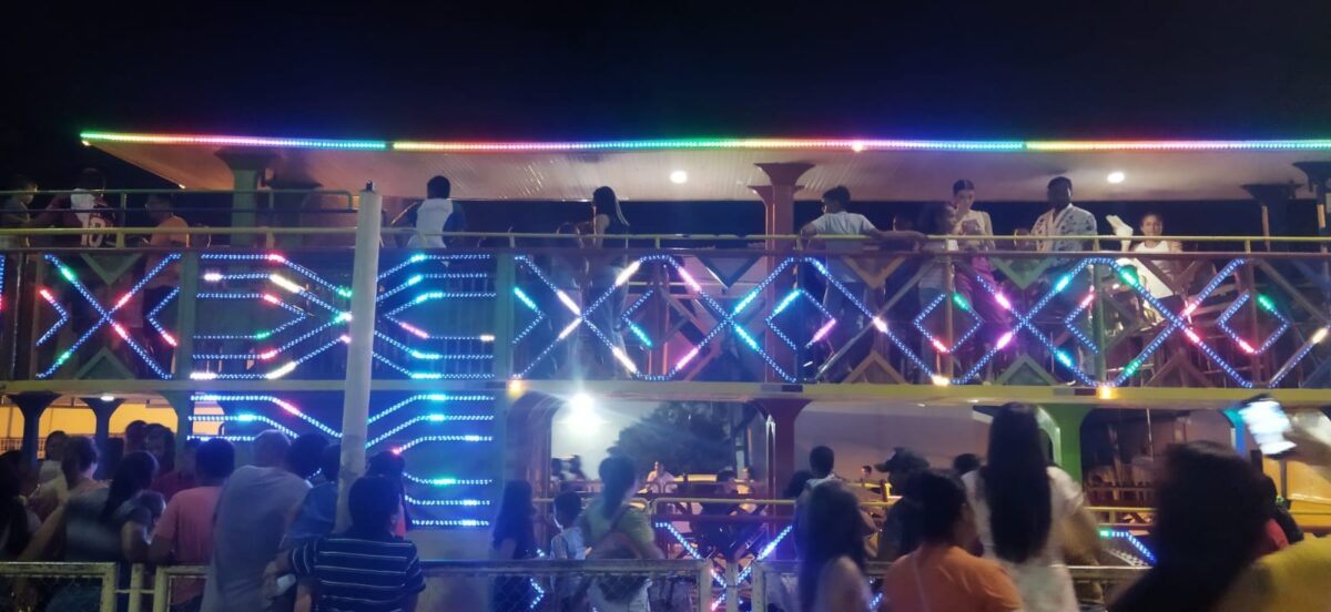 Carreta “Sonho Meu” encanta Sena Madureira em sua primeira noite