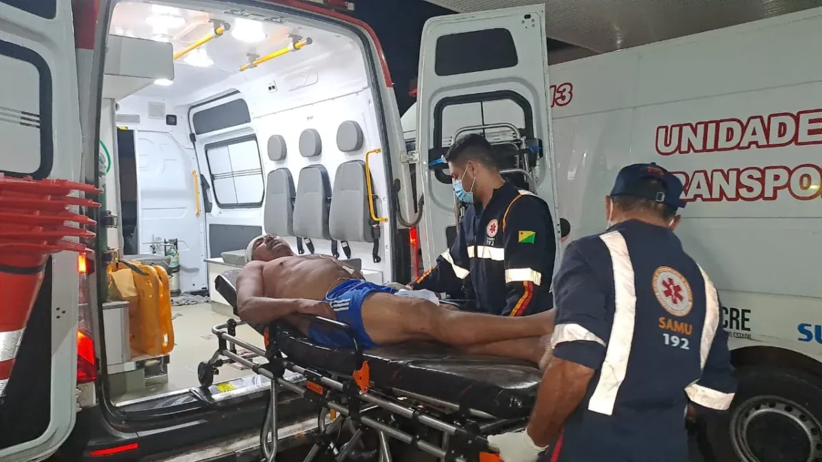 Homem é brutalmente agredido com facão em ramal de Rio Branco