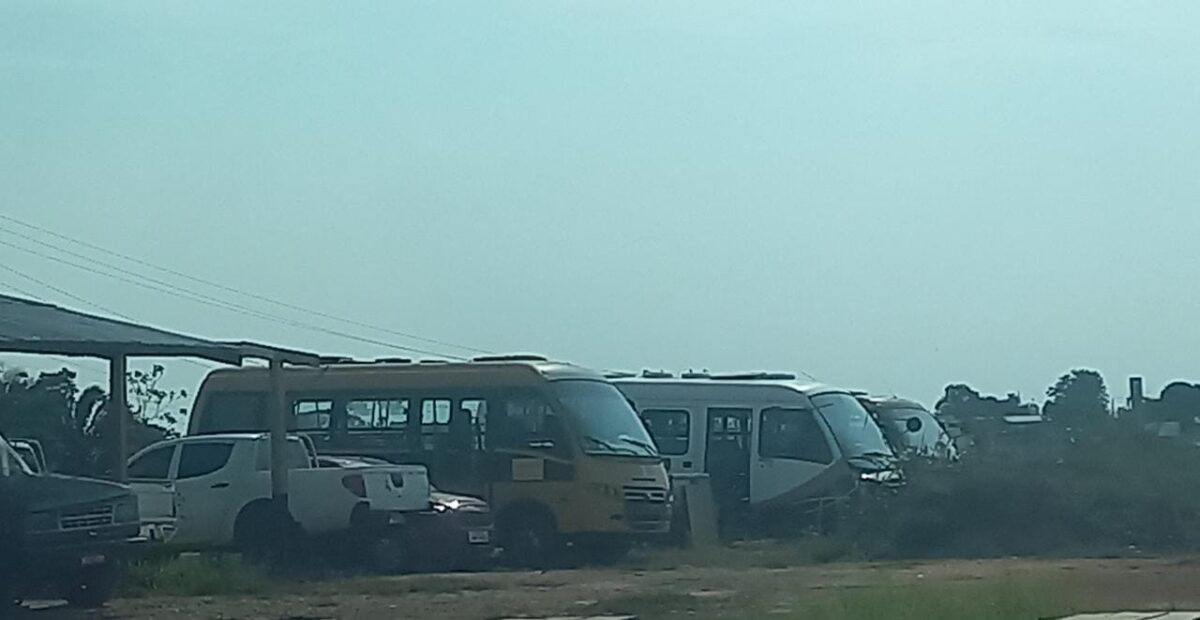 Moradora de Sena Madureira denuncia problemas no transporte escolar