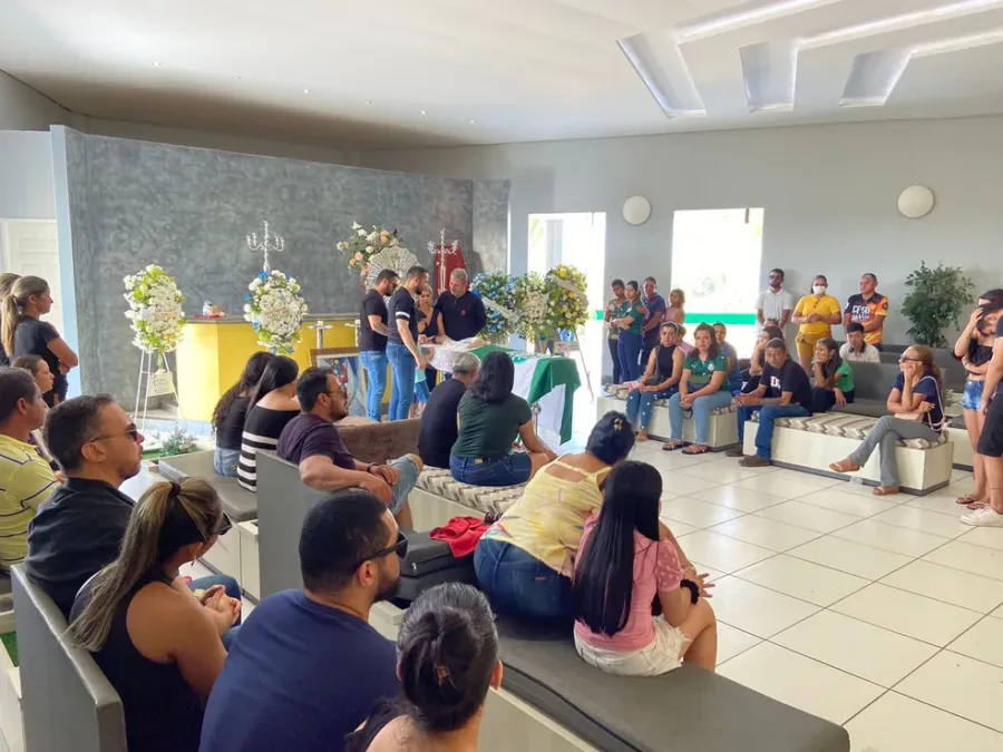 Pai chora a perda do filho ‘cerol tirou a vida de quem eu amava’