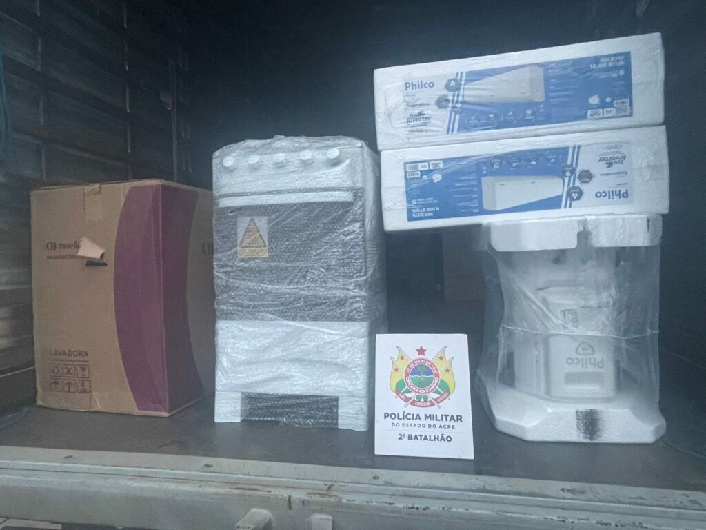 Polícia Militar age rápido e recupera eletrodomésticos roubados de caminhão