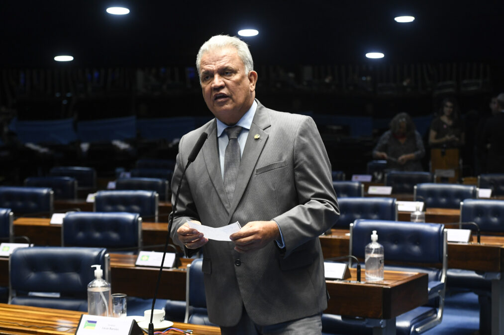 Petecão anuncia pagamento de R$ 4,6 milhões para melhorias na Rodovia Transacreana