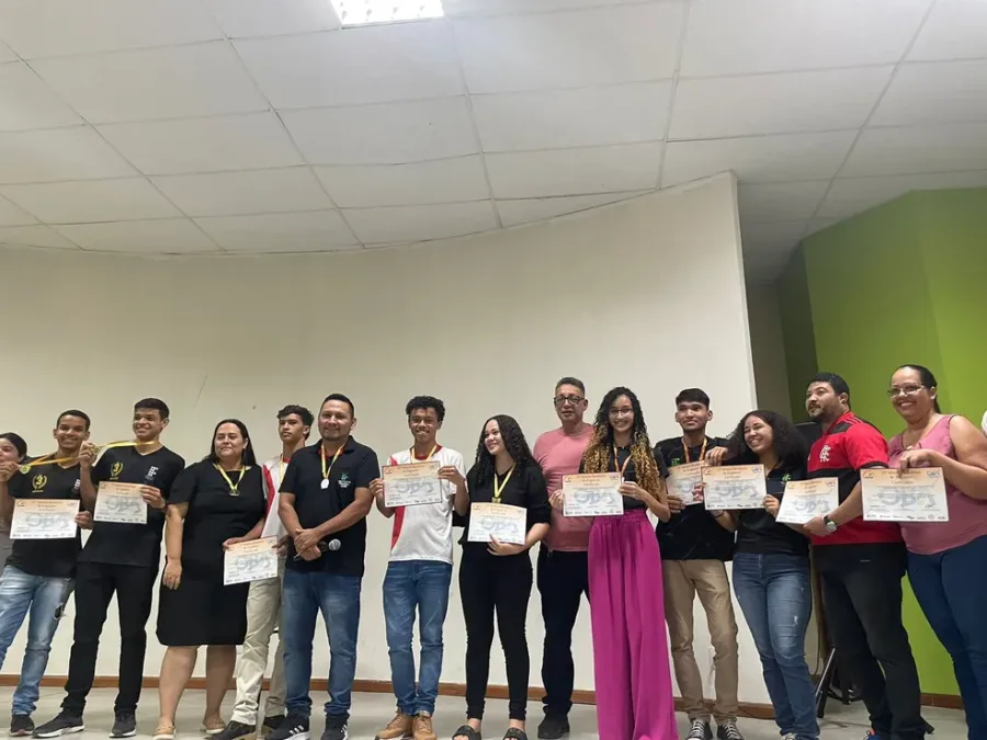Alunos do Instituto Federal do Acre se destacam em olimpíada de astronomia e foguetes