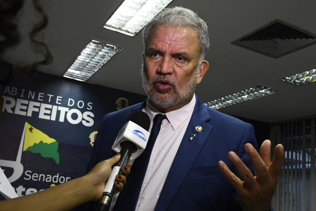 Petecão garante aos municípios do Acre R$ 5,5 milhões para investimento em equipamentos e obras de infraestrutura