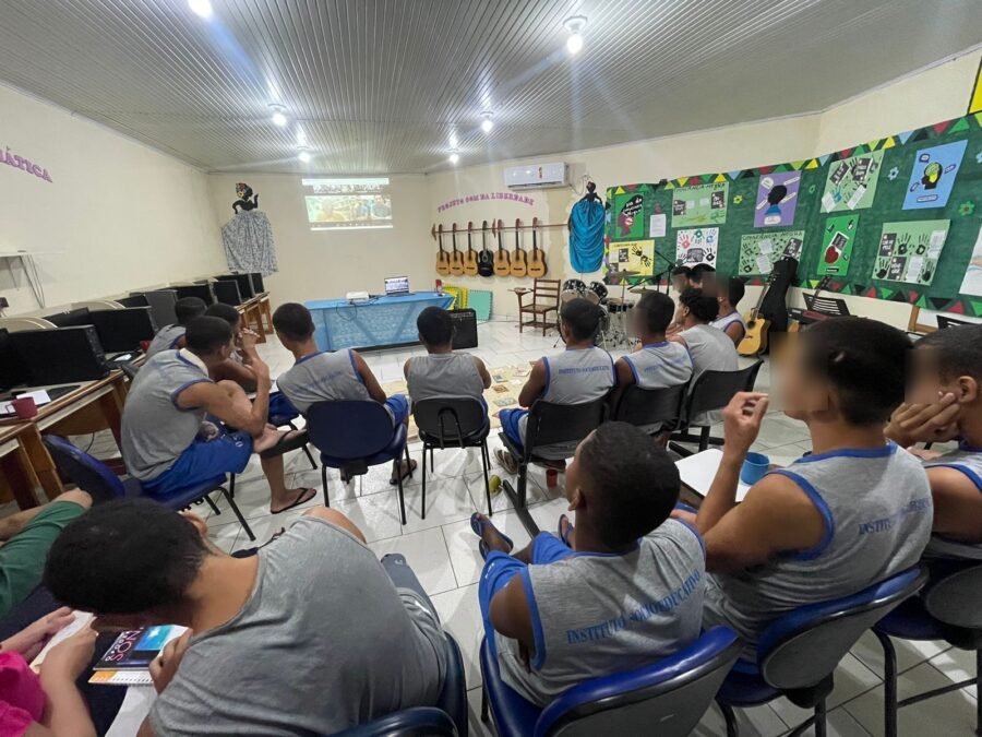 TJAC participa de projeto de incentivo à leitura para adolescentes do socioeducativo