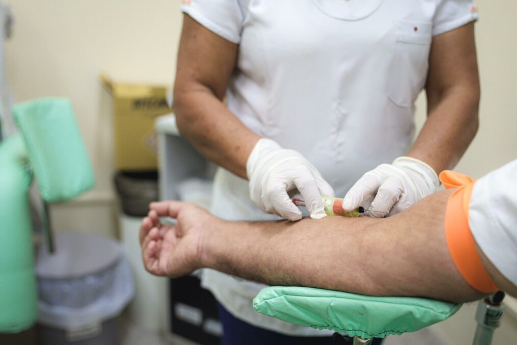 Informação, prevenção e acolhimento são o caminho para combater o avanço do HIV e AIDS no estado