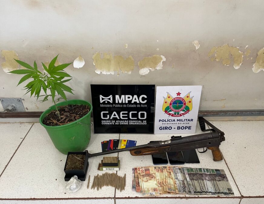 Gaeco e PM cumprem mandado de prisão e busca contra integrante de organização criminosa