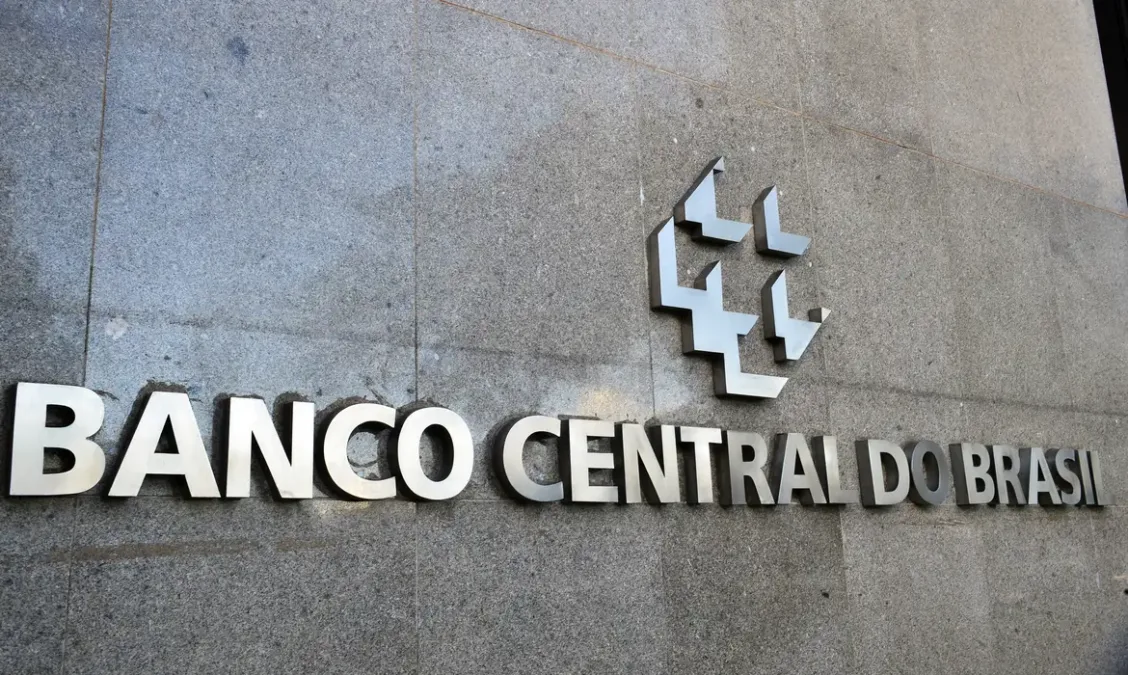 Banco Central: inflação de 4,6% e ajustes na taxa de juros refletem cenário econômico de 2023