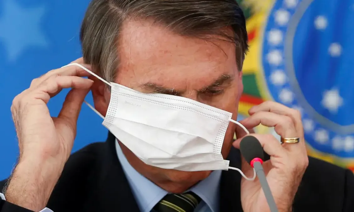 Investigação da CGU revela falsificação em registro de vacinação de bolsonaro