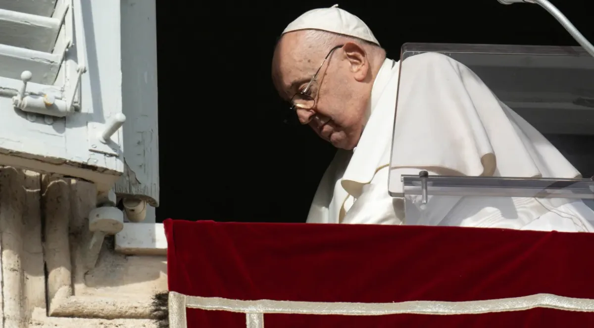 Papa Francisco declara que guerra é um crime contra a Humanidade