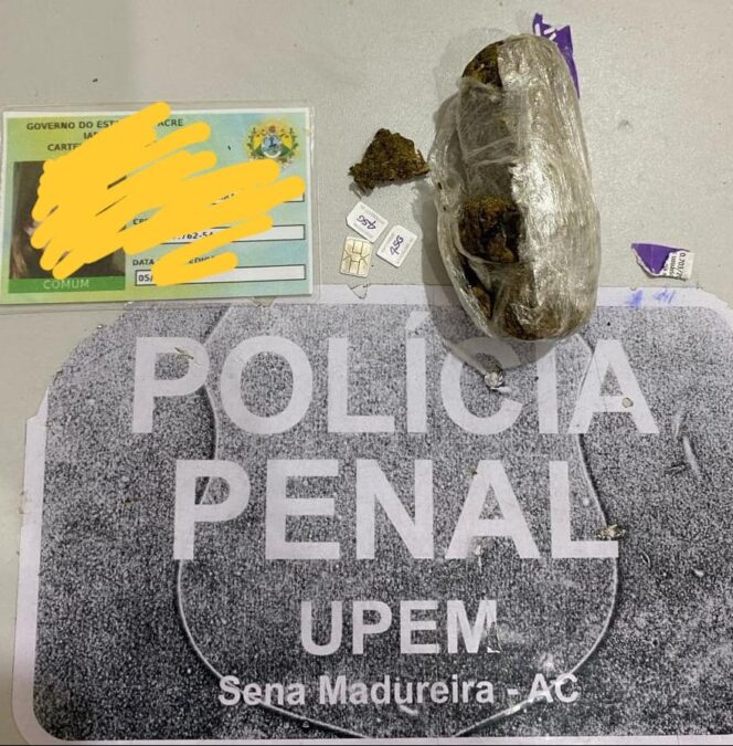 Visitante é presa em flagrante com entorpecentes e chips no presídio de Sena Madureira