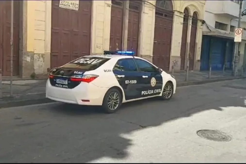 Homem é preso por estuprar as enteadas no Rio de Janeiro