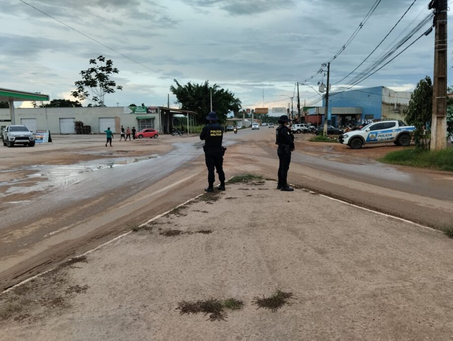 Polícia Militar reforça blitz de trânsito para prevenir acidentes em Sena Madureira
