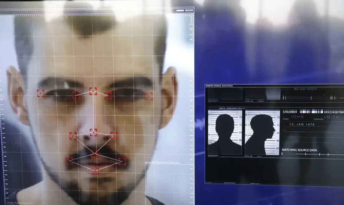 Uso de reconhecimento facial preocupa entidades: riscos de racismo e privação de liberdade em debate