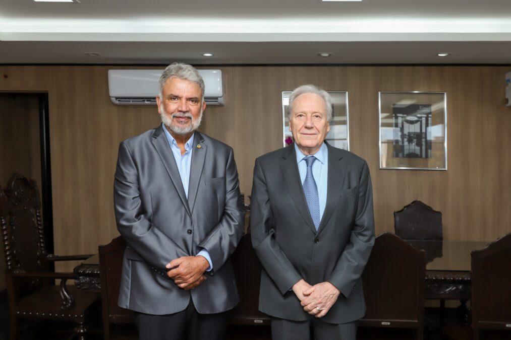 Senador Petecão e o ministro Lewandowski se unem para tratar sobre segurança nacional