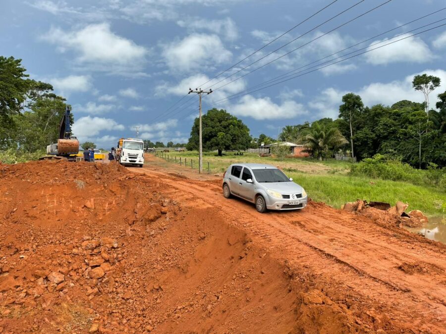 Governo e Prefeitura de Plácido de Castro restabelecem tráfego na AC-40