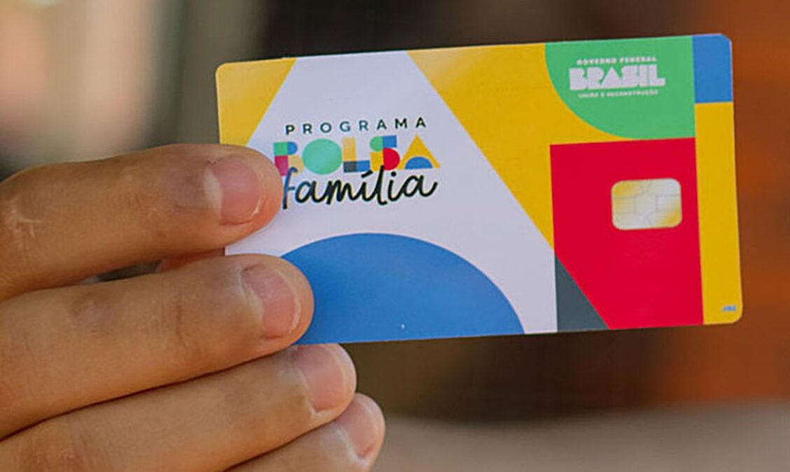 Caixa Econômica Federal efetua o pagamento do novo Bolsa Família para beneficiários com NIS de final 7