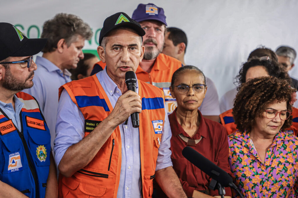 Ministros reforçam assistência às famílias atingidas pela cheia e apoiam na reconstrução de cidades no Acre