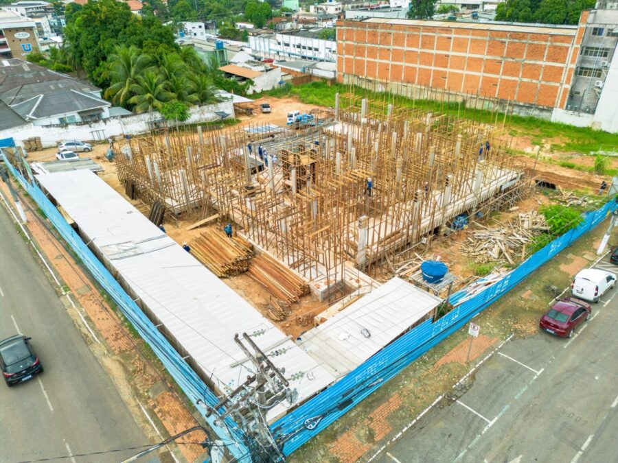 Governo conclui concretagem da primeira laje da futura sede da Controladoria-Geral do Estado