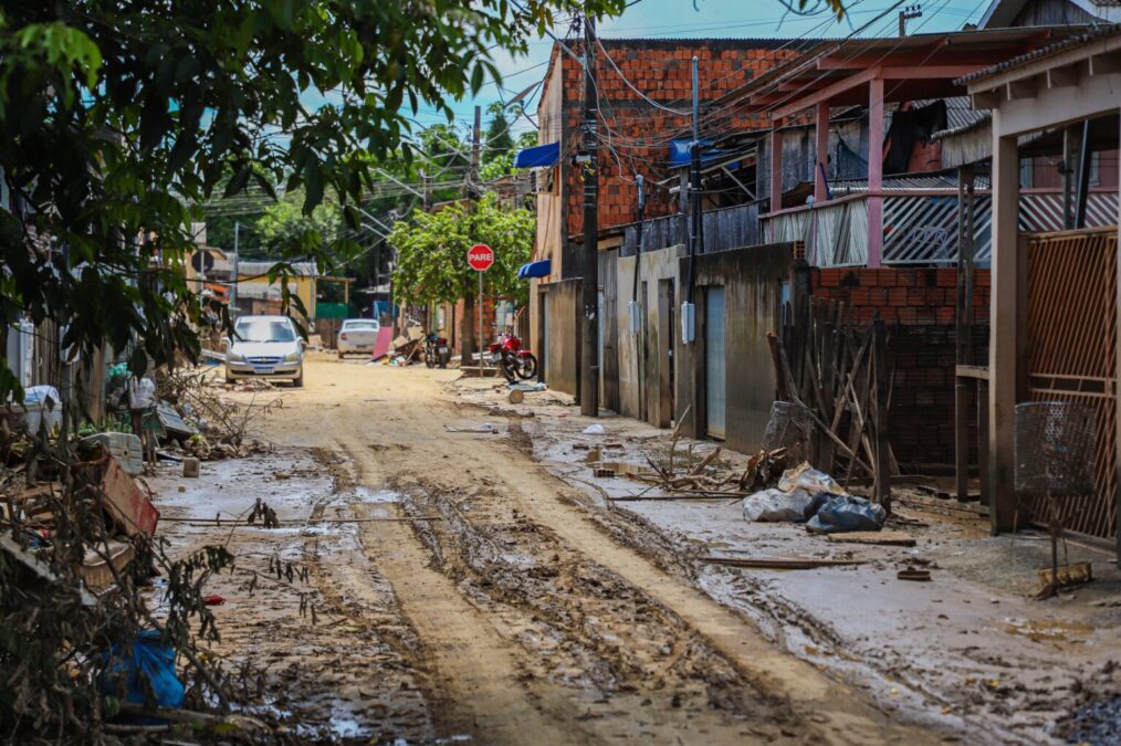 Após enchente, Saúde do Acre reforça importância dos cuidados no retorno às casas