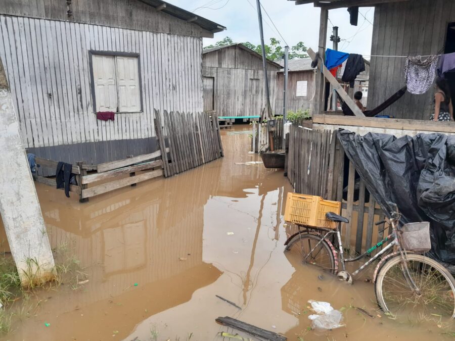 Moradores de Sena Madureira denunciam supostas irregularidades na distribuição de benefícios para vítimas das inundações