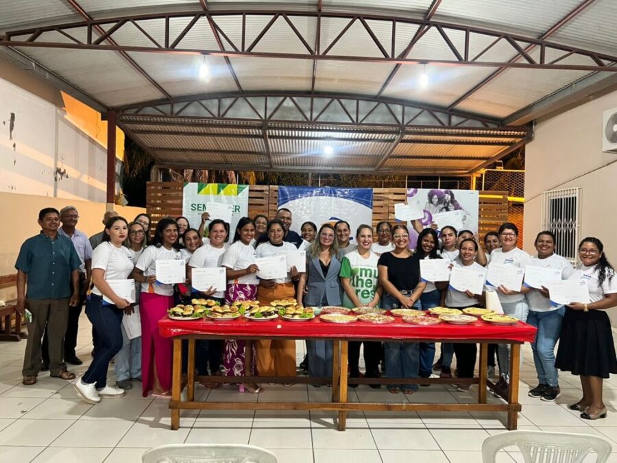 Semulher certifica mulheres em cursos profissionalizantes em Sena Madureira