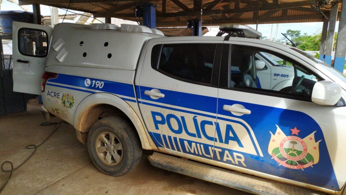 Polícia Militar de Sena Madureira encontra entorpecentes na rua Walter Paula Dávila