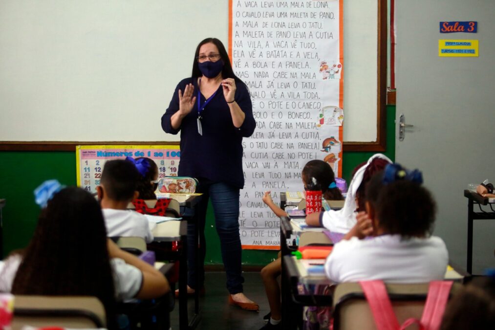 75% dos professores da rede estadual do Acre são temporários