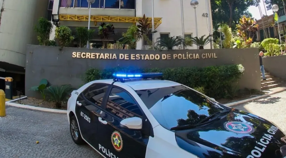 Policial civil é preso no Rio por tentativa de extorsão de R$ 100 mil de família