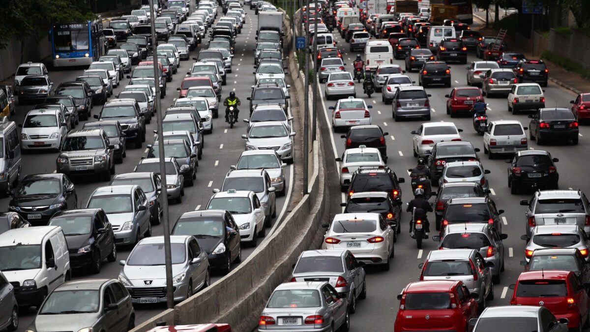 Compra e venda de carros e imóveis usados entre pessoas físicas não terá imposto