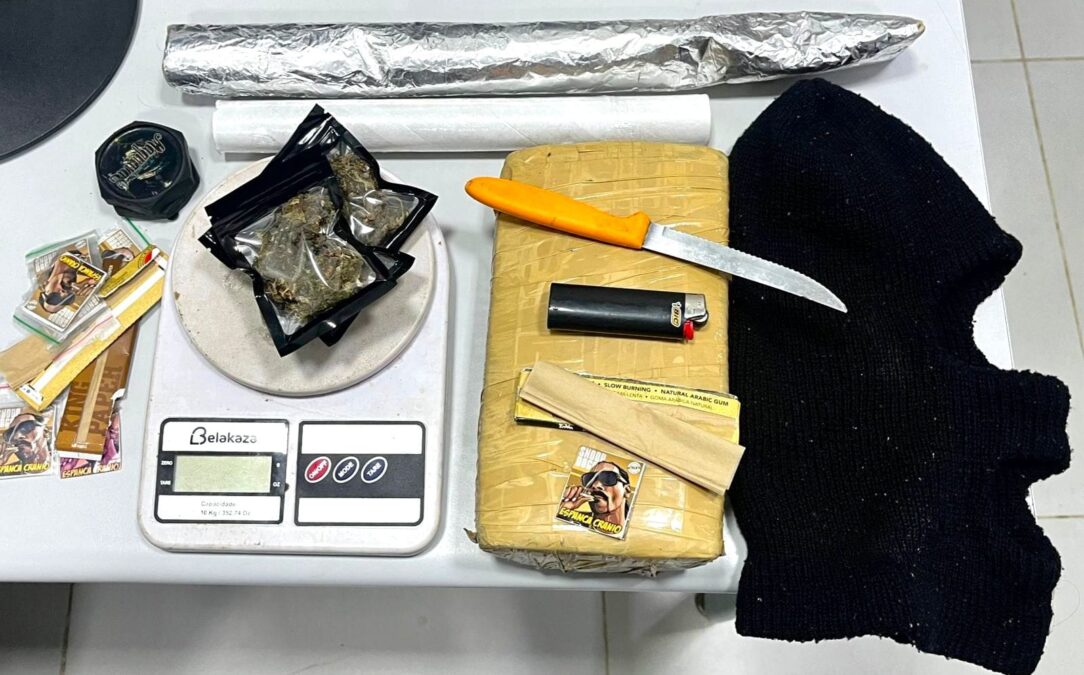Casal é preso por tráfico de drogas no bairro Tancredo Neves