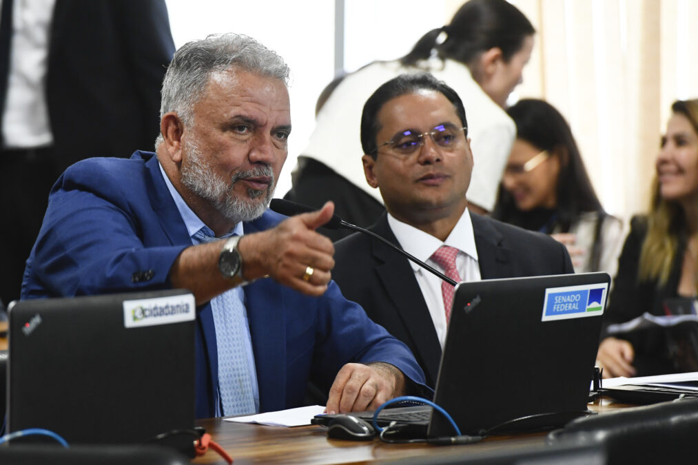 Senador Petecão cria ‘Programa Cartão Reconstruir” em socorro a vítimas de desastres naturais
