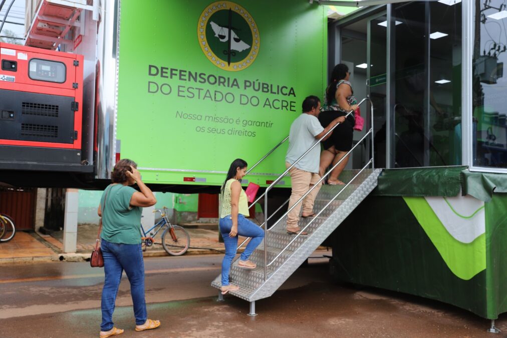 Defensoria Itinerante leva cidadania e amor a Plácido de Castro