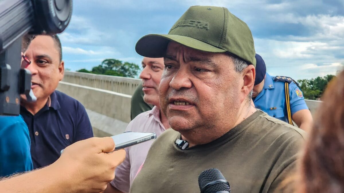 Prefeito de Sena Madureira gasta R$ 16 mil em diárias e viagens à Brasília entre janeiro e abril de 2024