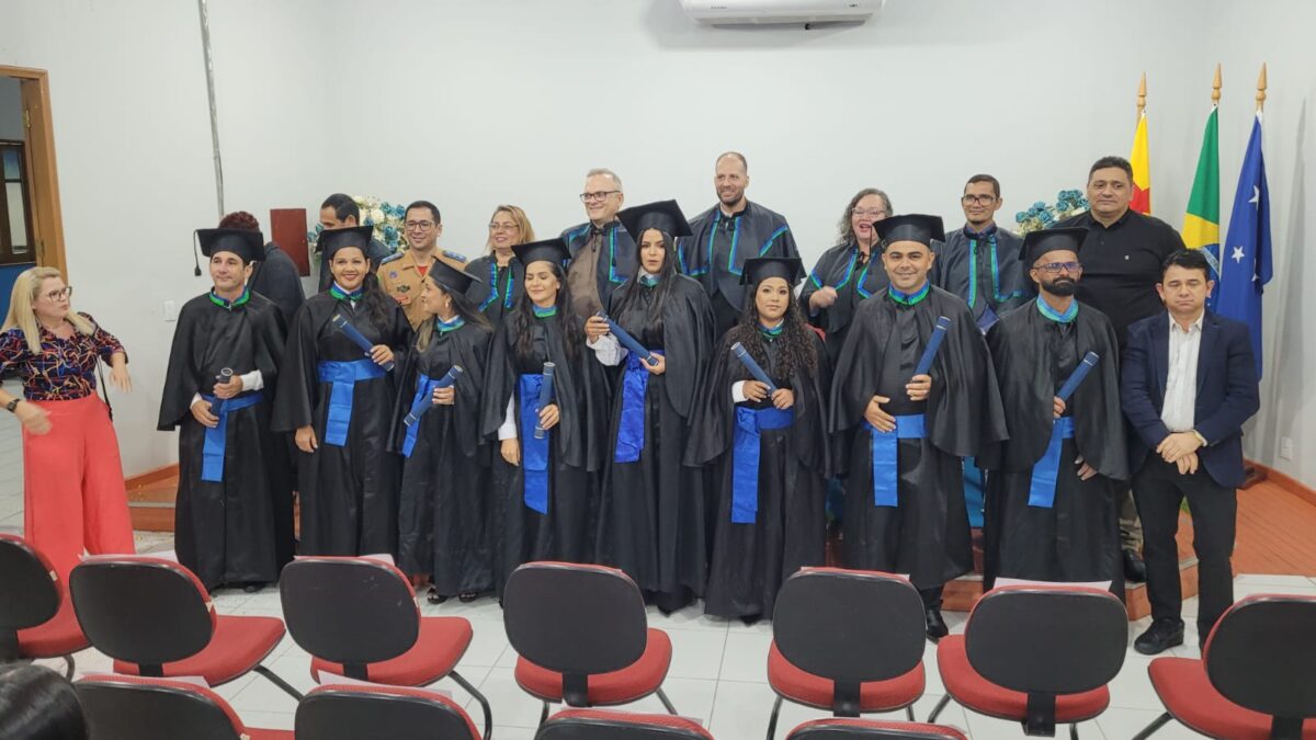 Parceria entre governo do Acre e Universidade de Brasília celebra turma de Geografia formada em Cruzeiro do Sul