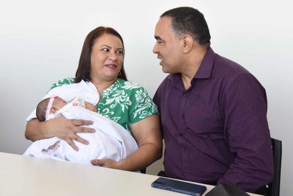 “Esse foi o melhor presente de aniversário dela”, diz mãe ao obter a guarda definitiva da filha