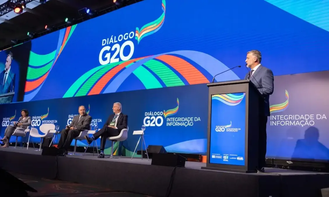 Evento do G20 em São Paulo aborda ações contra desinformação e discurso de ódio