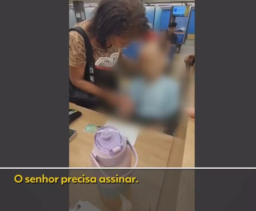 MP denuncia por 2 crimes sobrinha que levou homem morto a banco