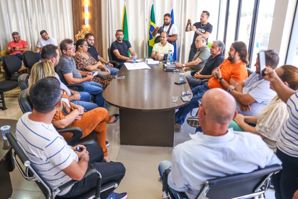 Governo e parceiros anunciam duas novas atrações nacionais da Expoacre Juruá