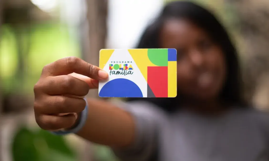 Caixa Econômica Federal paga Bolsa Família a beneficiários com NIS final 2